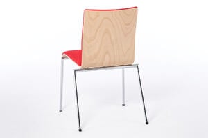 Von hinten hat die Rückenelehne eine schöne Holzmaserung Von hinten hat die Rückenelehne eine schöne Holzmaserung